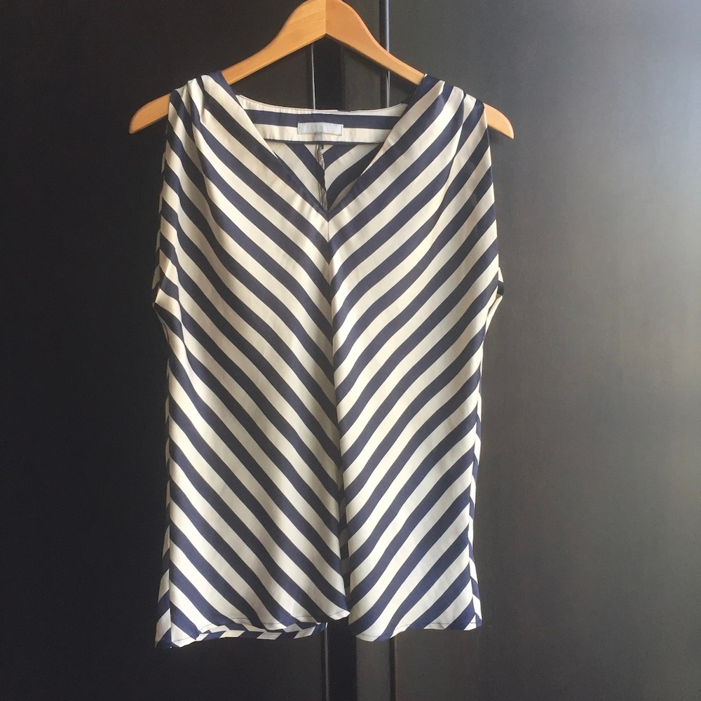Navy and White stripe v neck top  NWOT